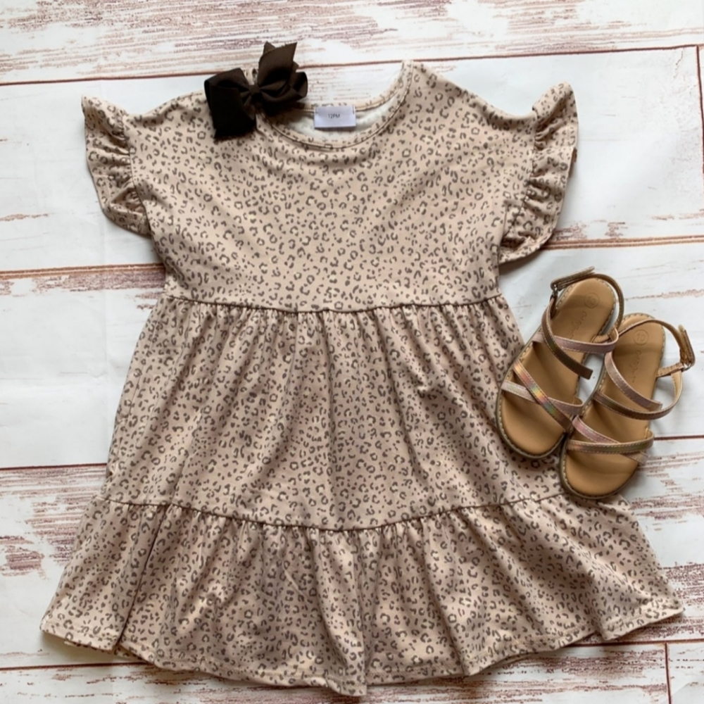 Kids leopard print tiered peach dress